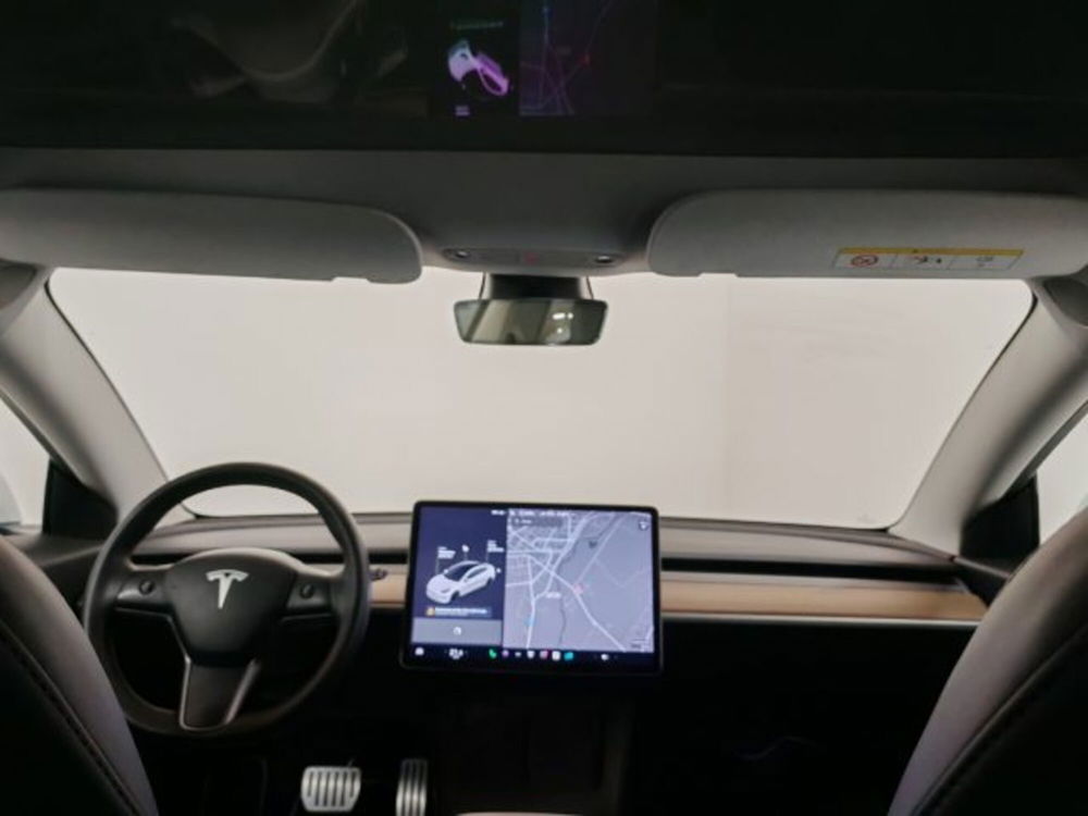 Tesla Model 3 usata a Novara (4)