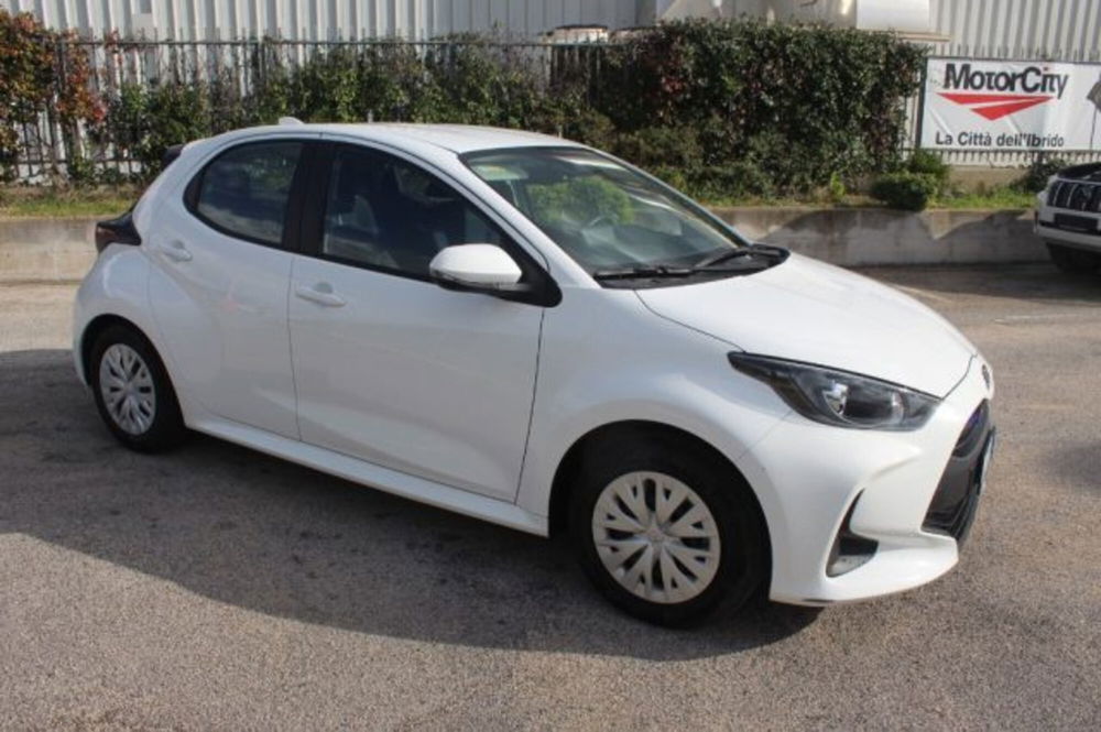 Toyota Yaris Cross usata a Roma (17)