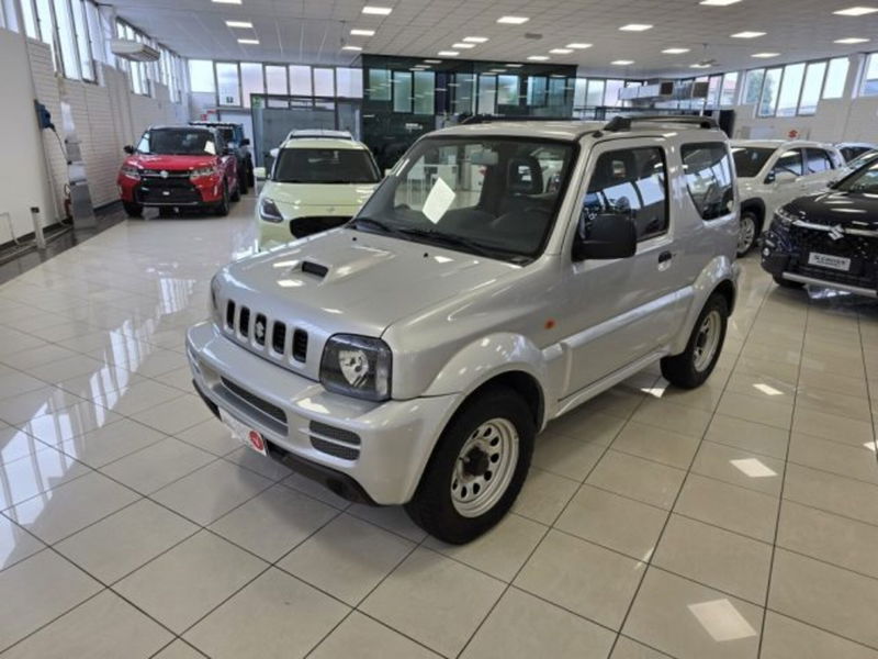 Suzuki Jimny 1.5 DDiS cat 4WD JLX Pi&ugrave; del 2010 usata a Reggio nell&#039;Emilia