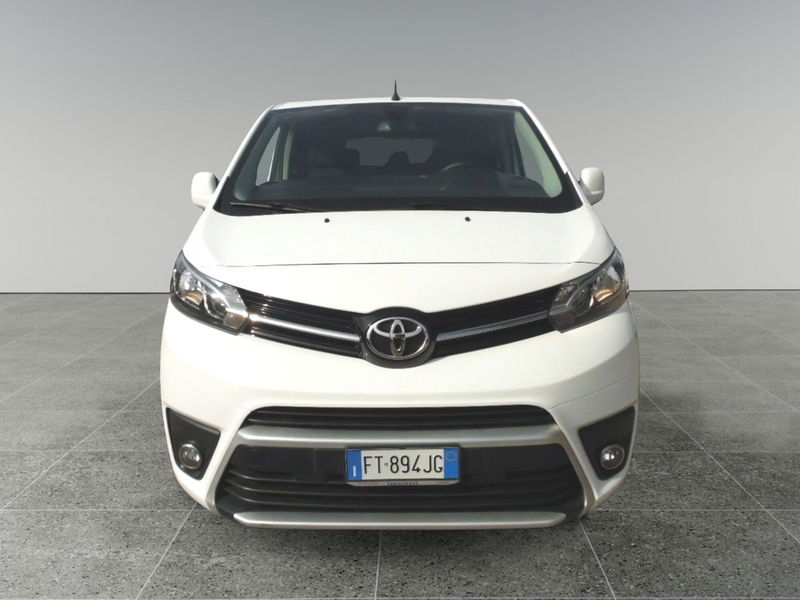 Toyota Proace Verso Verso 2.0D 150 CV L1 D Lounge  del 2019 usata a La Spezia