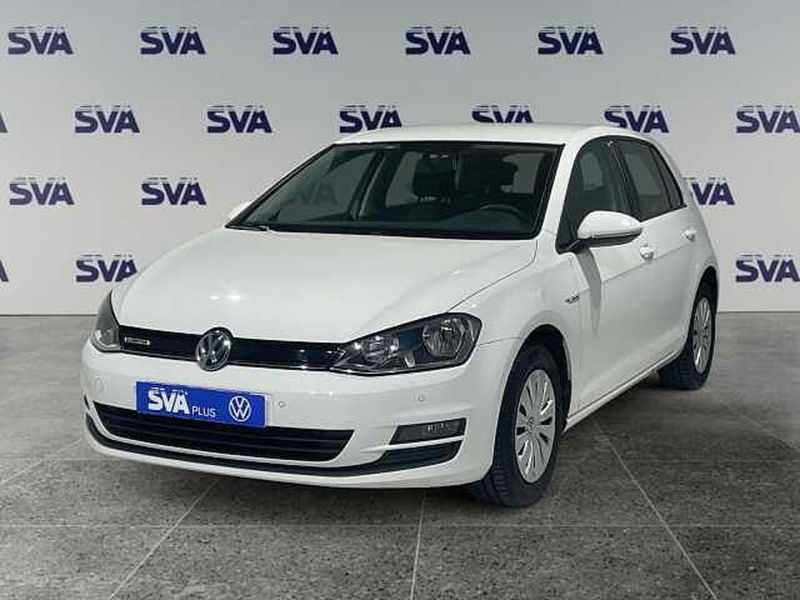 Volkswagen Golf 1.4 TGI 5p. Trendline BlueMotion  del 2016 usata a Ravenna