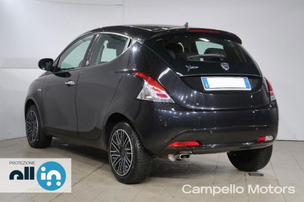 Lancia Ypsilon usata a Venezia (3)