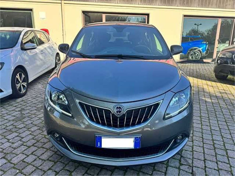 Lancia Ypsilon usata a Napoli (11)