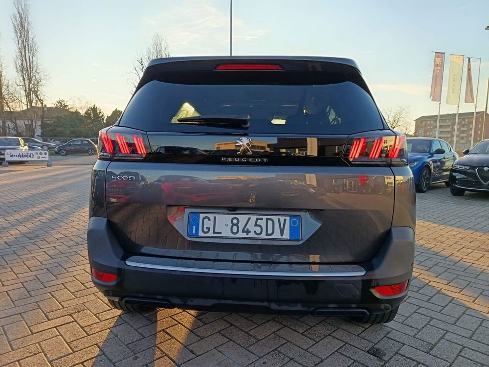 Peugeot 5008 usata a Alessandria (6)