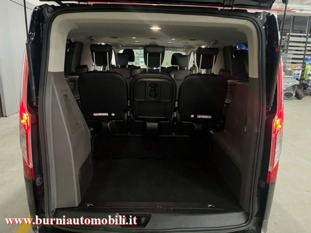 Ford Tourneo Custom usata a Milano (13)