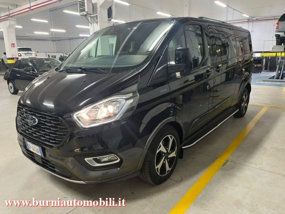 Ford Tourneo Custom usata a Milano (17)