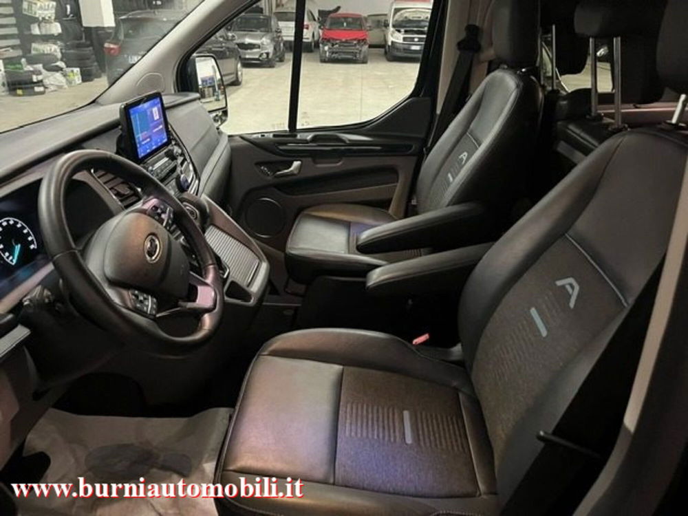 Ford Tourneo Custom usata a Milano (18)