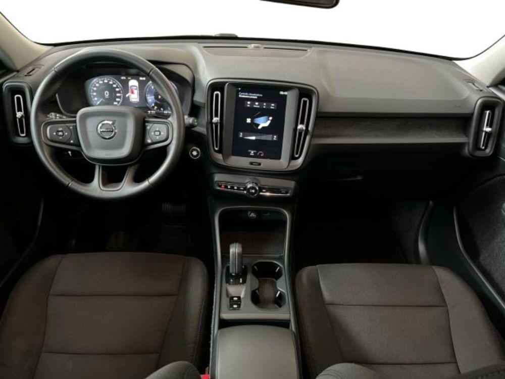 Volvo XC40 usata a Verona (9)