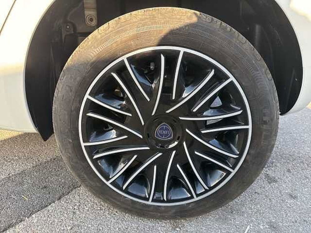 Lancia Ypsilon usata a Siena (18)