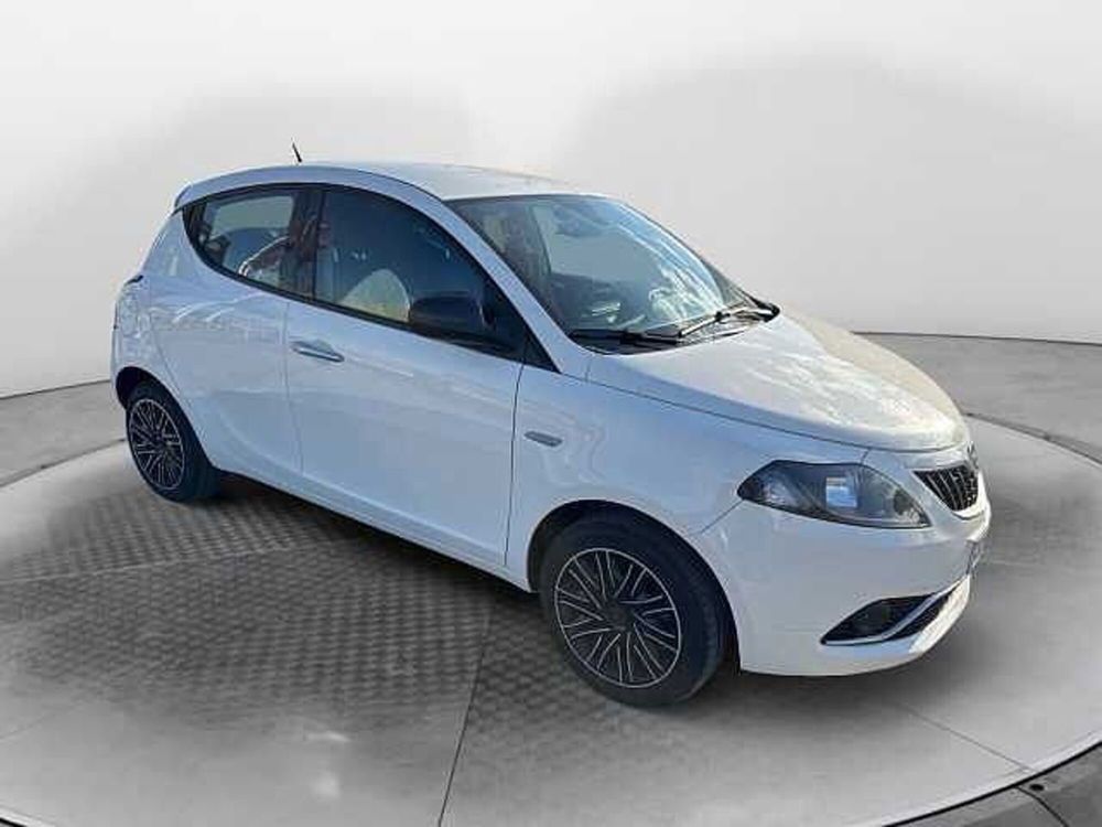 Lancia Ypsilon usata a Siena (8)