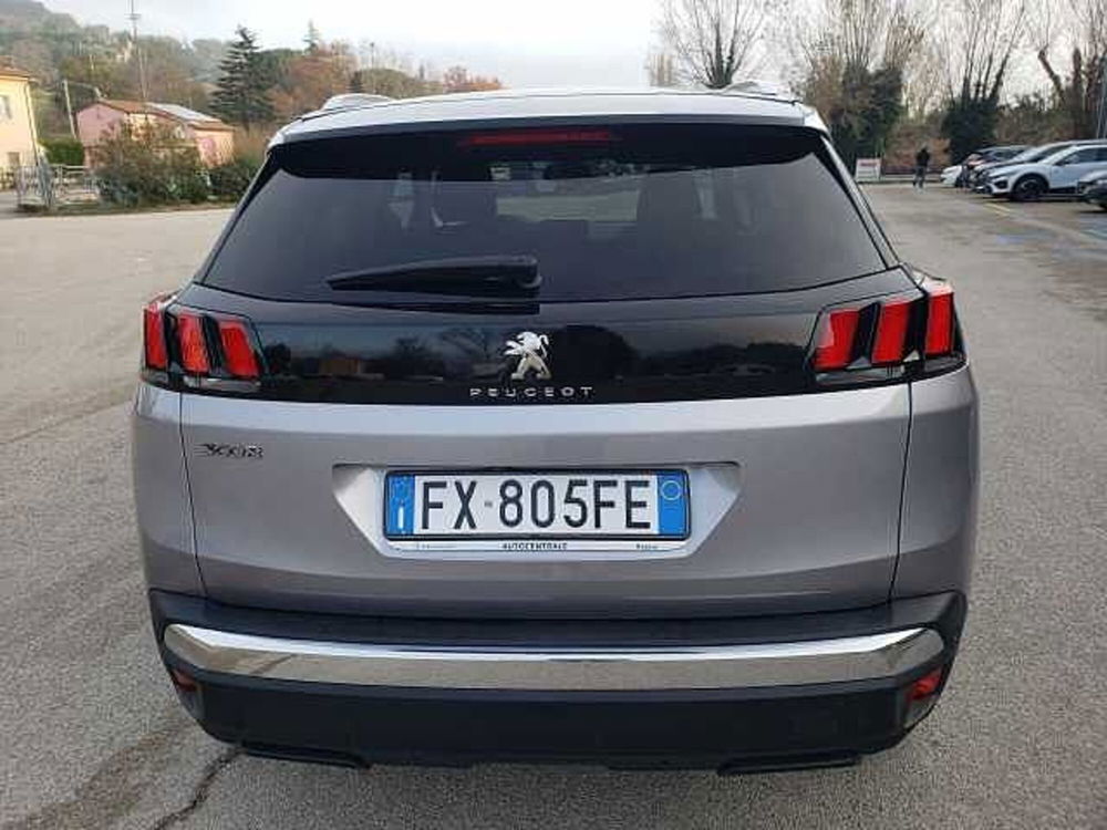 Peugeot 3008 usata a Pesaro-Urbino (5)