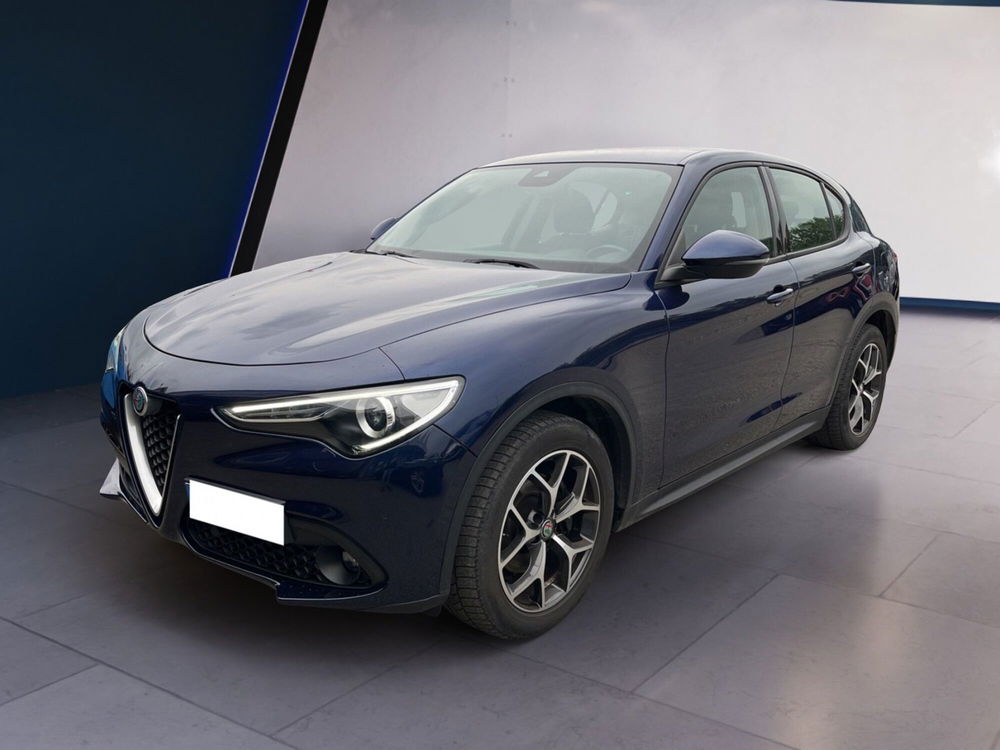 Alfa Romeo Stelvio usata a Torino (3)