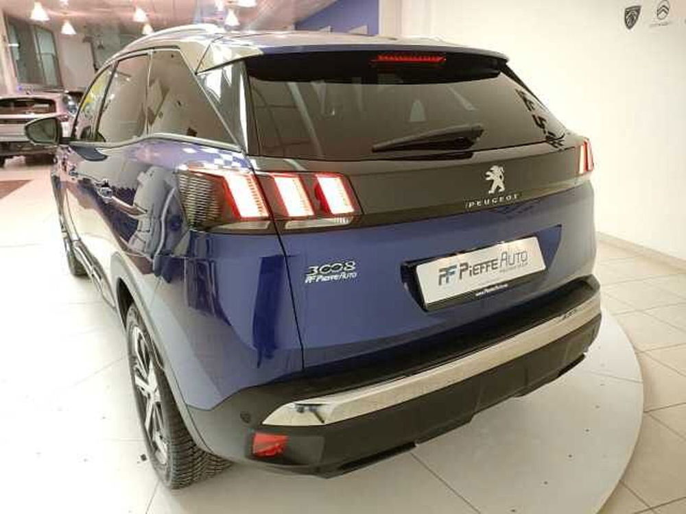 Peugeot 3008 usata a Teramo (9)