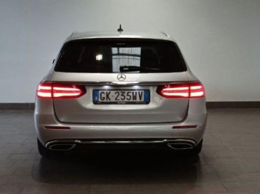 Mercedes-Benz Classe E Station Wagon usata a Milano (8)