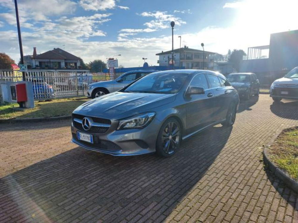 Mercedes-Benz CLA Shooting Brake usata a Milano (9)