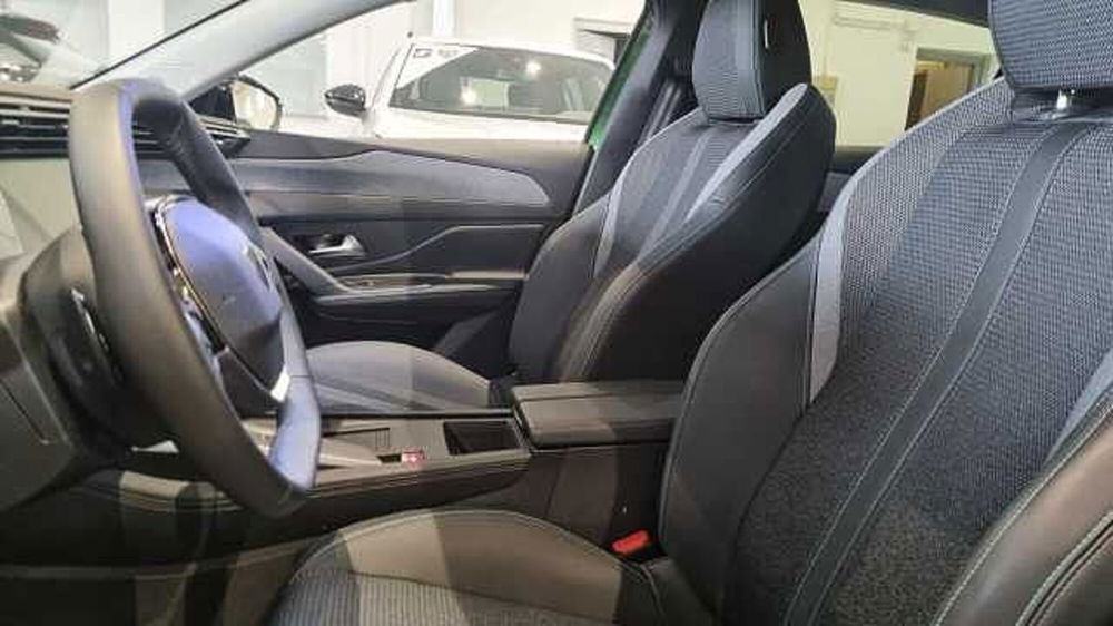 Peugeot 308 SW usata a Milano (13)