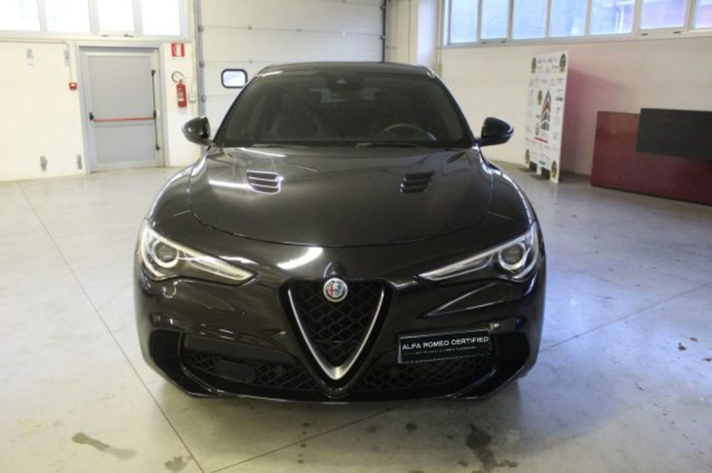 Alfa Romeo Stelvio usata a Terni (2)