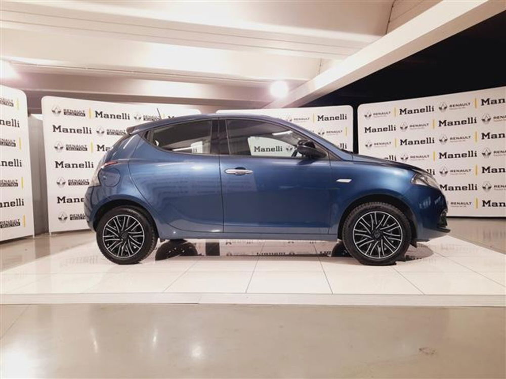 Lancia Ypsilon usata a Brescia (2)