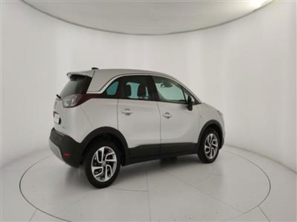 Opel Crossland X usata a Bari (8)