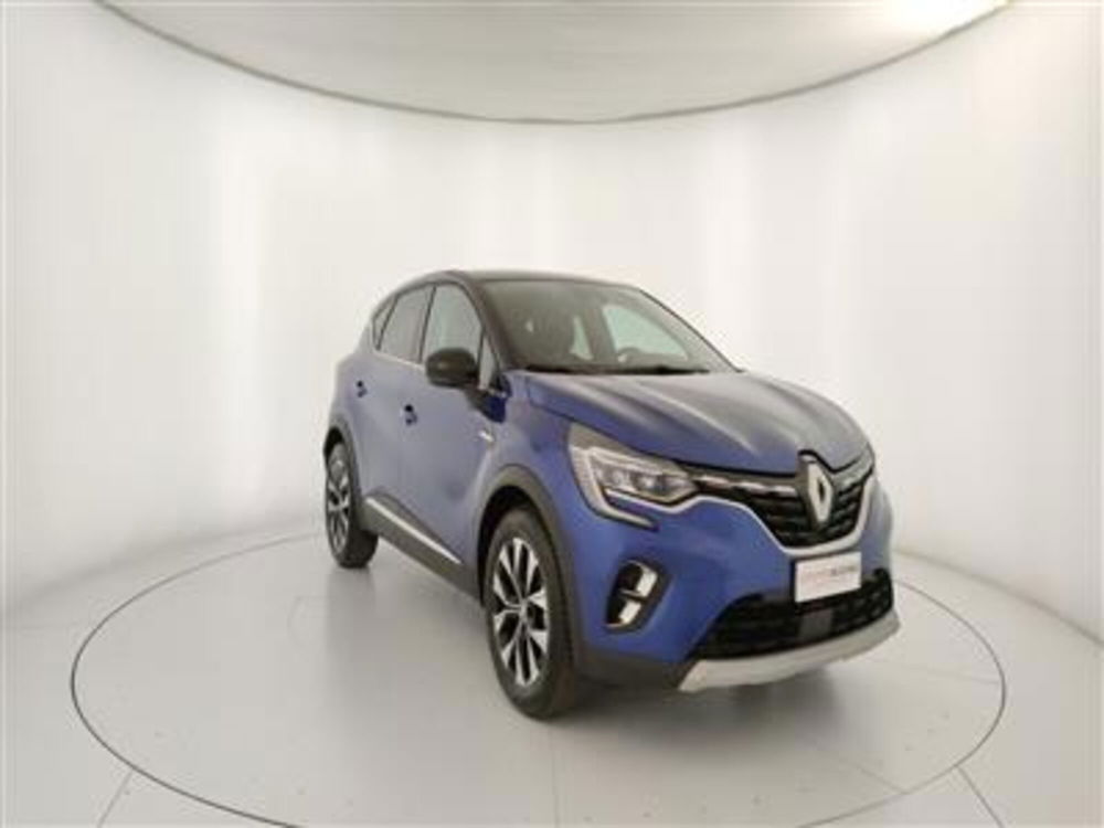 Renault Captur usata a Bari (11)