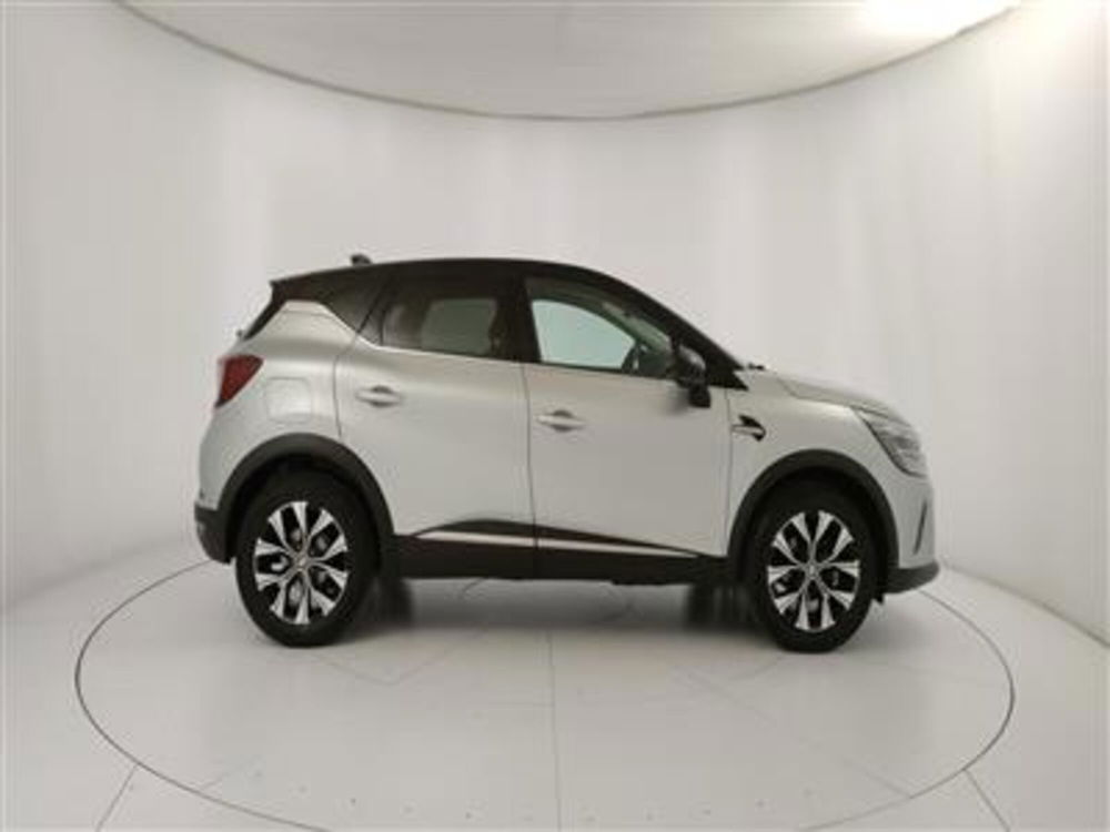 Renault Captur usata a Bari (9)