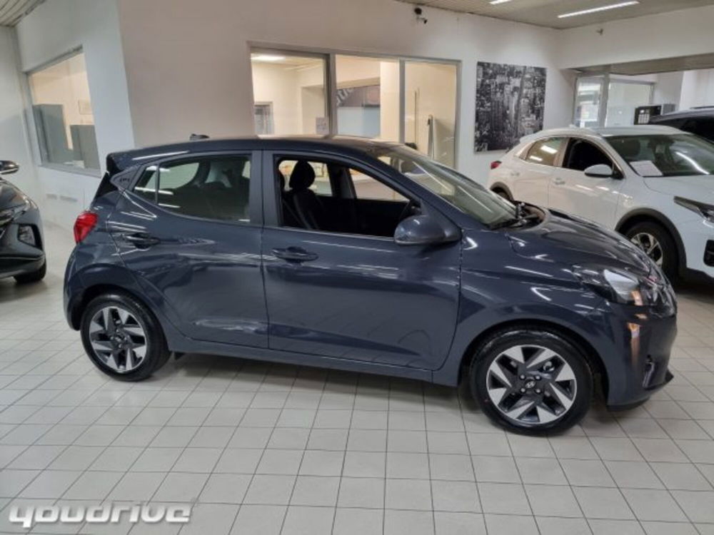 Hyundai i10 usata a Napoli (3)