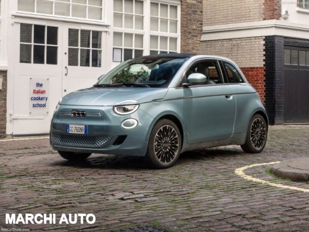 Fiat 500e Cabrio nuova a Perugia