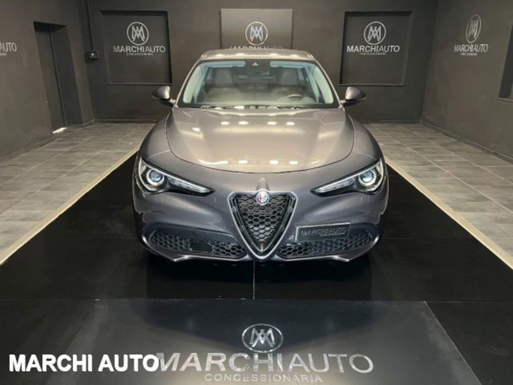 Alfa Romeo Stelvio usata a Perugia (2)