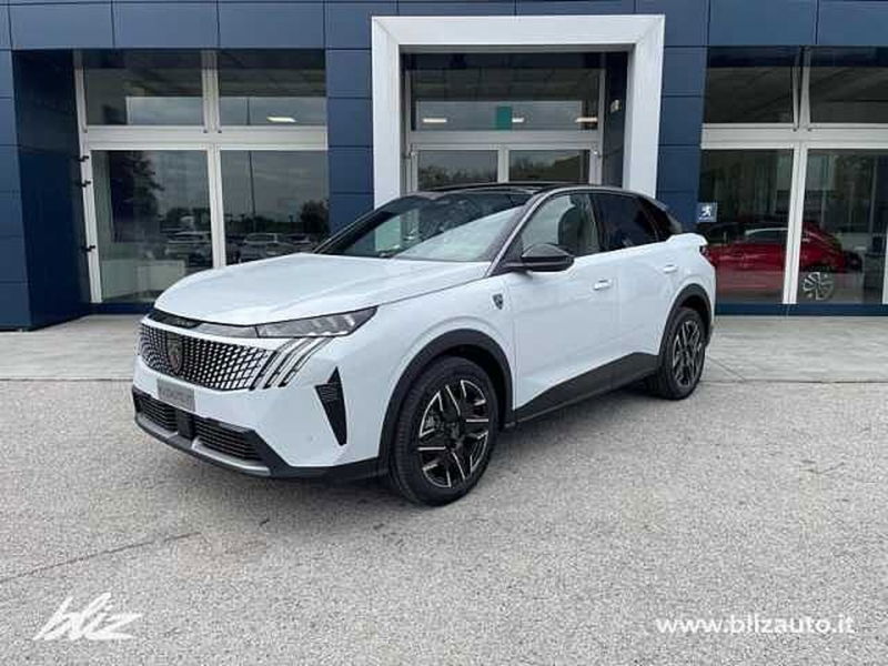 Peugeot 3008 1.2 hybrid GT 136cv e-dcs6 del 2024 usata a Bordano