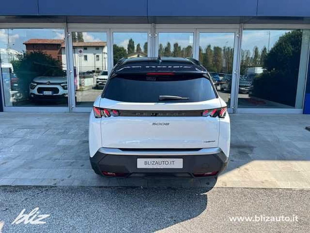 Peugeot 5008 nuova a Udine (6)