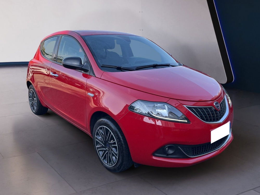 Lancia Ypsilon usata a Torino (2)