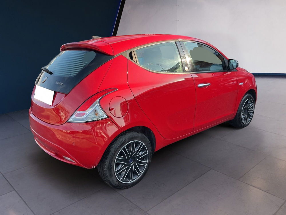 Lancia Ypsilon usata a Torino (4)