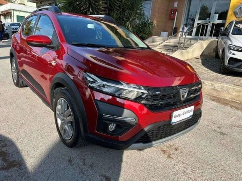 Dacia Sandero Stepway 1.0 TCe ECO-G Comfort del 2021 usata a Empoli