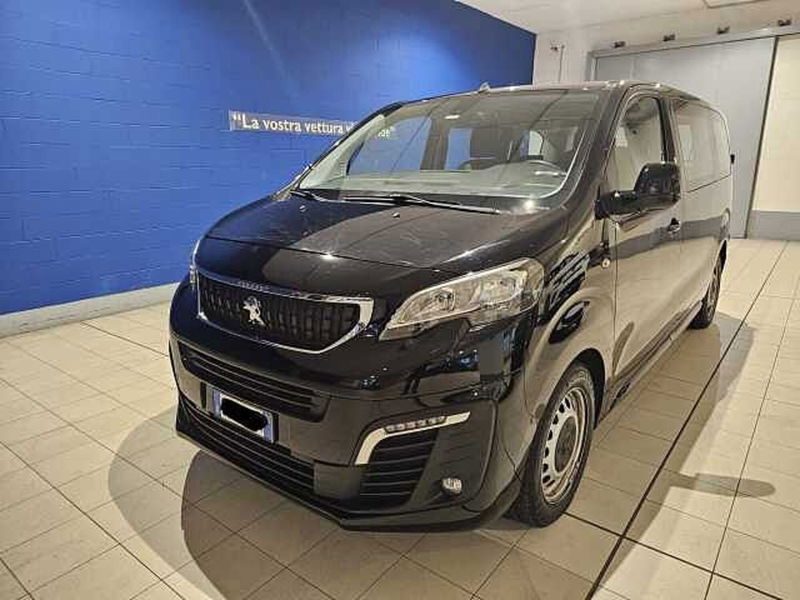 Peugeot Expert Furgone BlueHDi 150 S&amp;S PL-TN Combi Standard  del 2020 usata a Genova