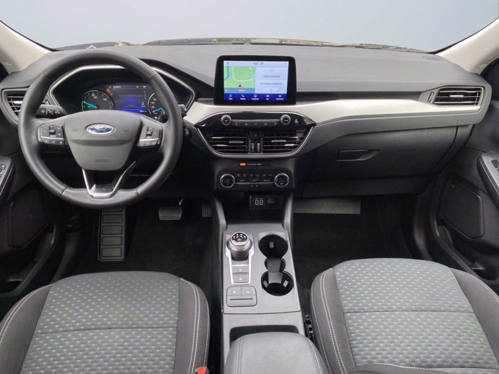 Ford Kuga usata a Milano (12)