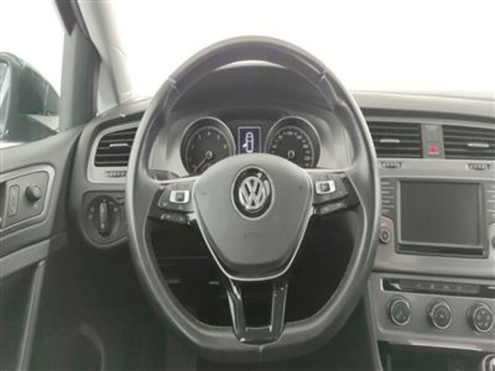 Volkswagen Golf usata a Bari (15)