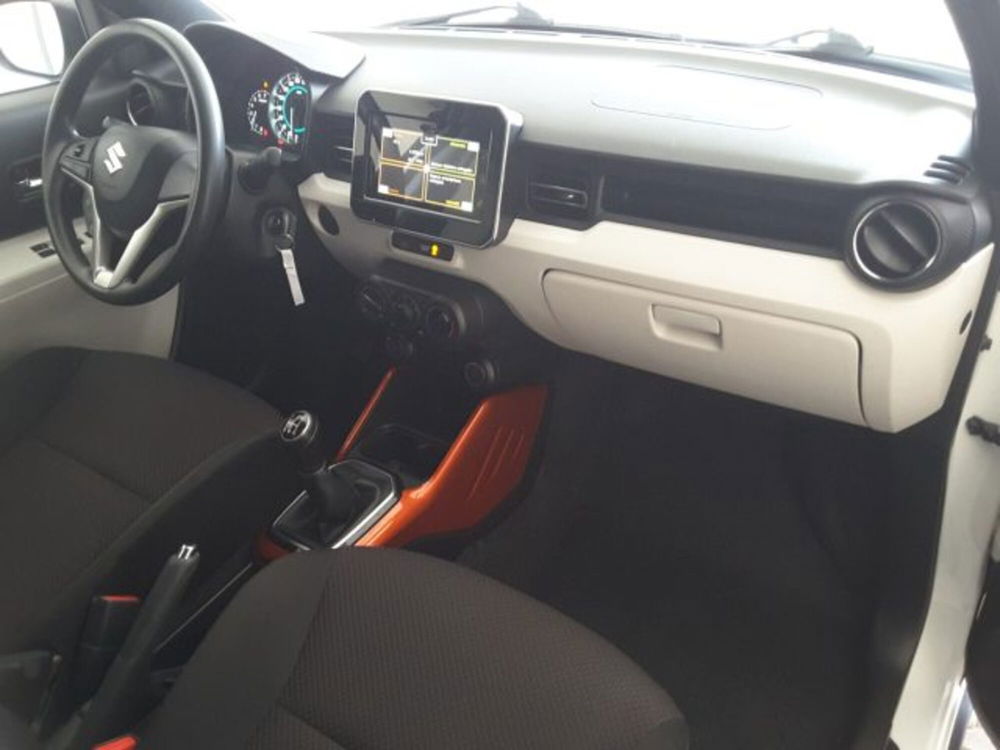 Suzuki Ignis usata a Firenze (10)