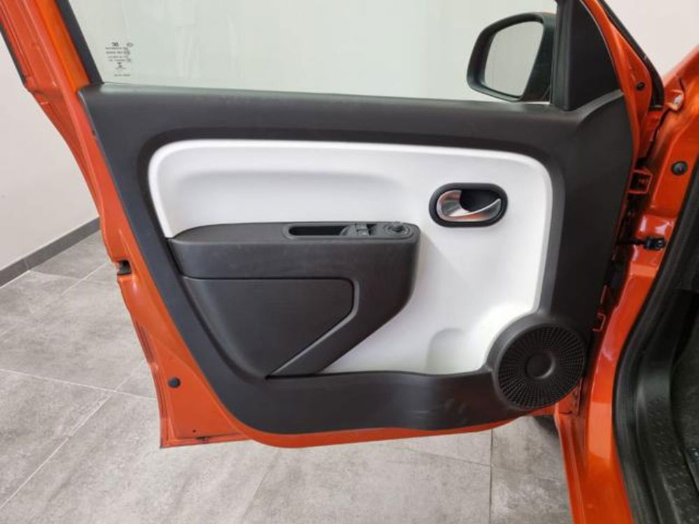 Renault Twingo usata a Como (12)