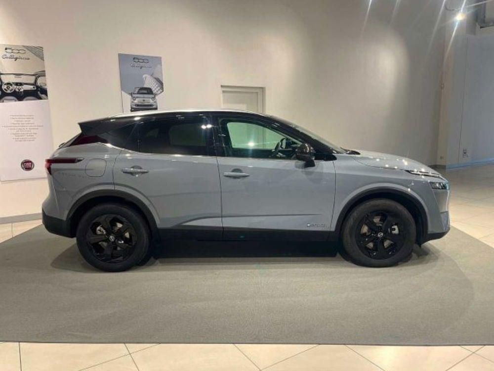 Nissan Qashqai usata a Sondrio (2)