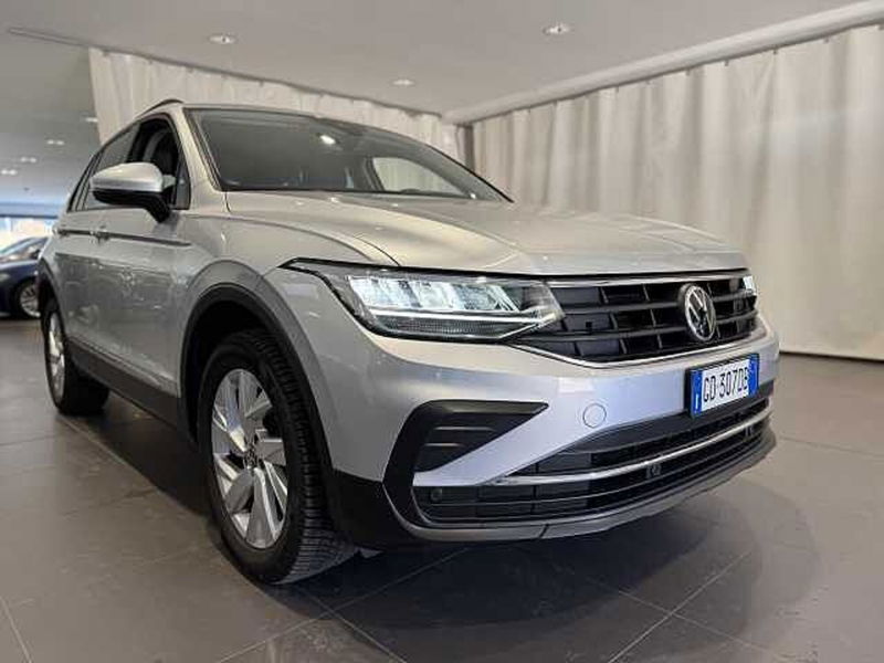 Volkswagen Tiguan Allspace 2.0 TDI SCR DSG 4MOTION Advanced BMT  del 2020 usata a Genova