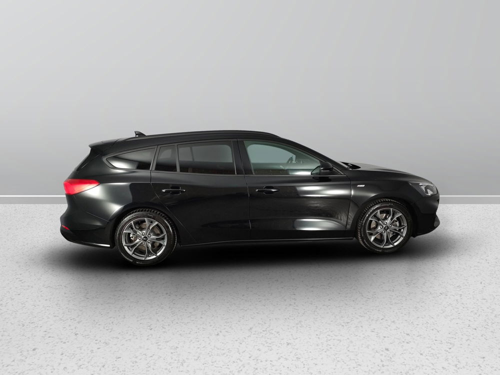 Ford Focus Station Wagon usata a Ascoli Piceno (7)