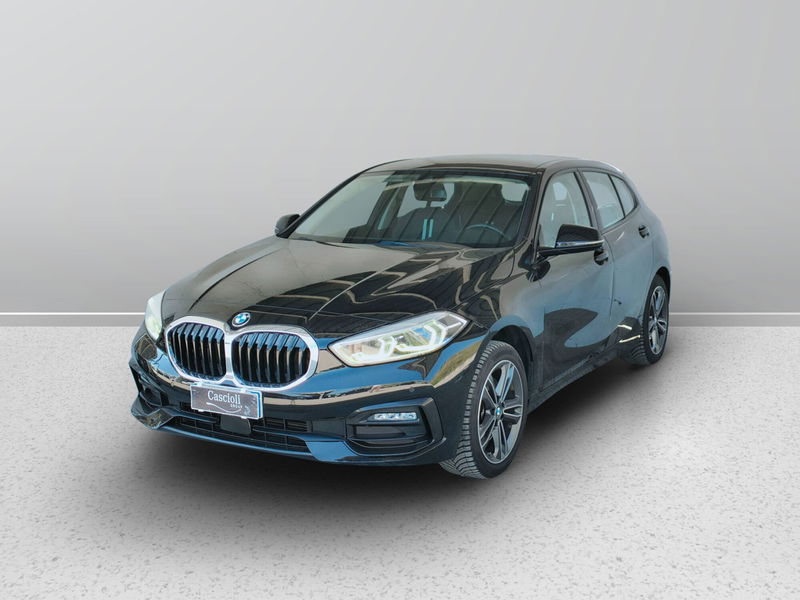 BMW Serie 1 116d 2.0 116CV cat 5 porte Attiva DPF  del 2020 usata a San Benedetto del Tronto