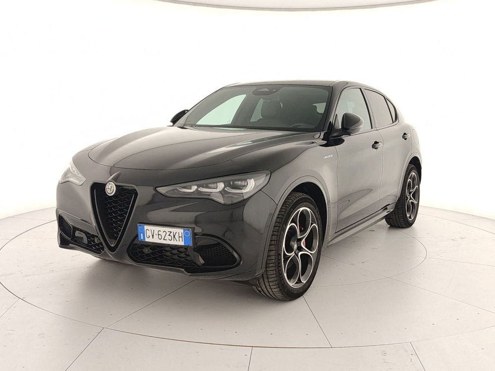 Alfa Romeo Stelvio usata a Caserta (3)