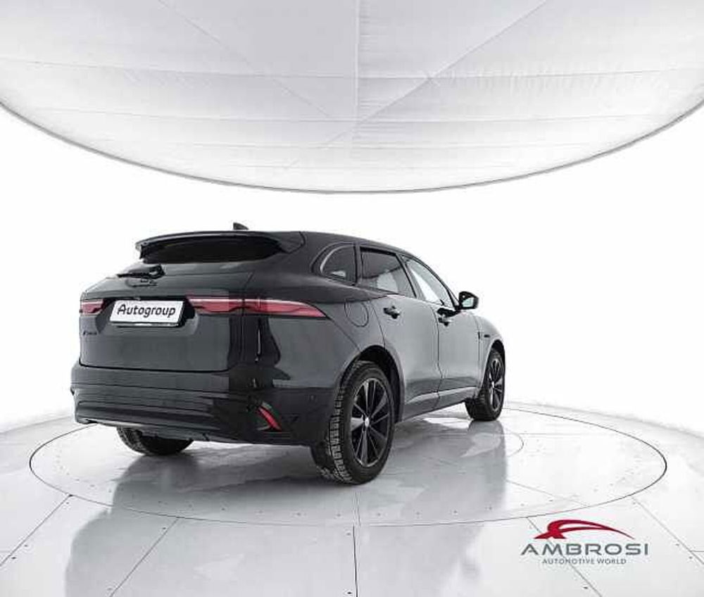 Jaguar F-Pace usata a Perugia (3)