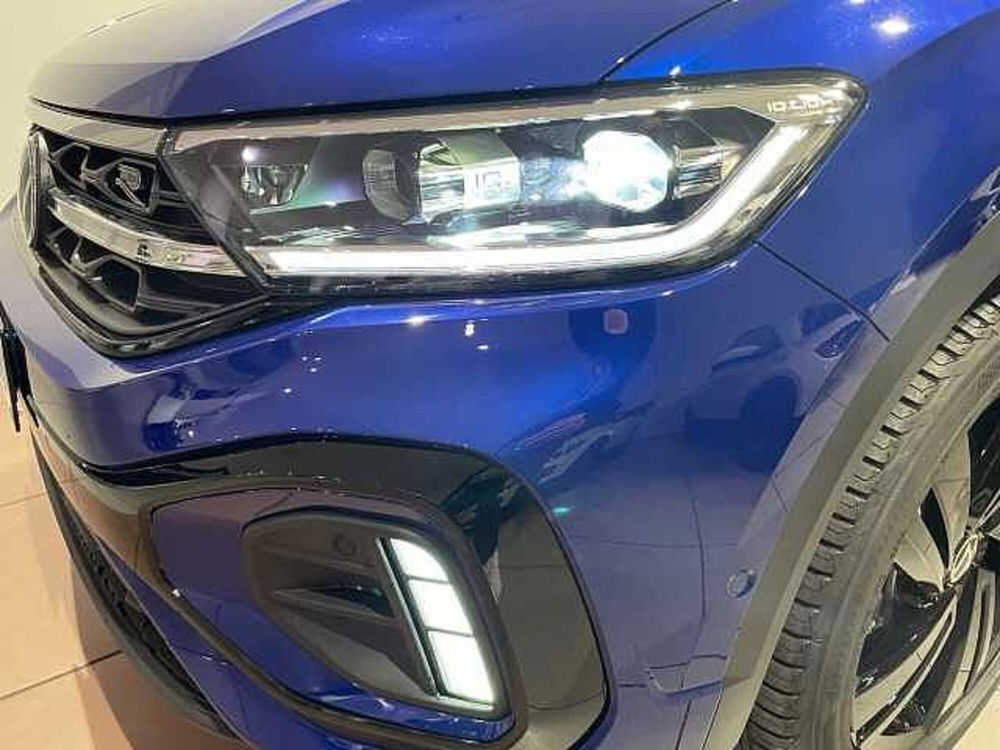 Volkswagen T-Roc nuova a Genova (15)