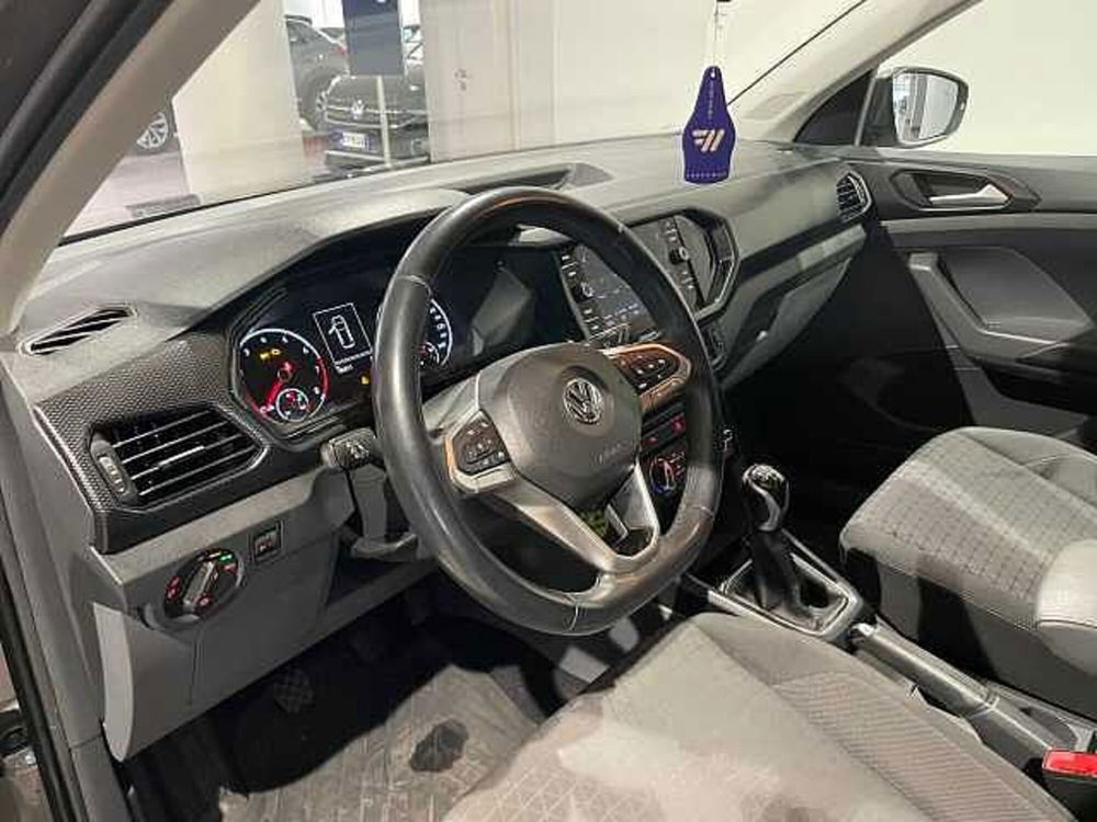 Volkswagen T-Cross usata a Genova (8)