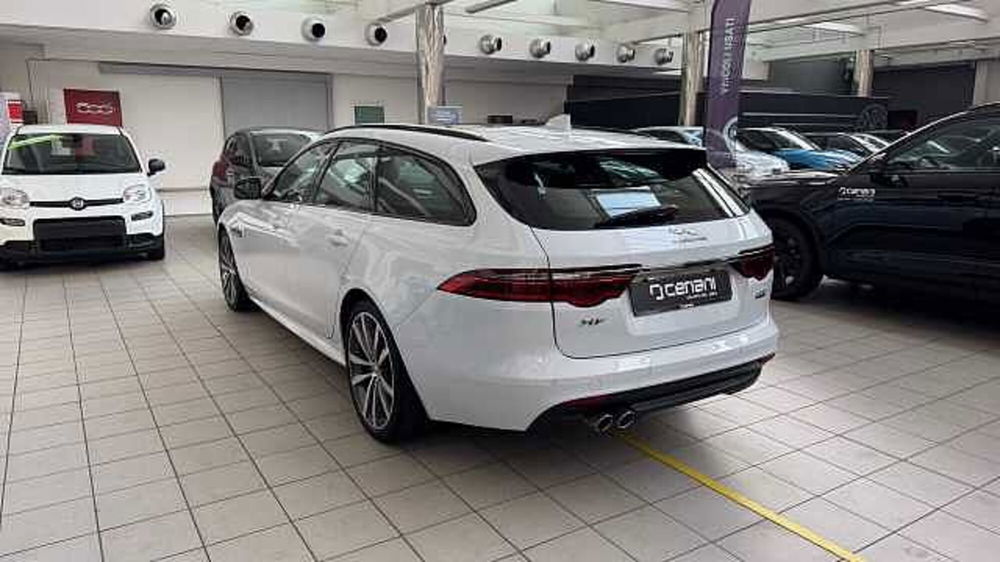 Jaguar XF Sportbrake usata a Milano (2)