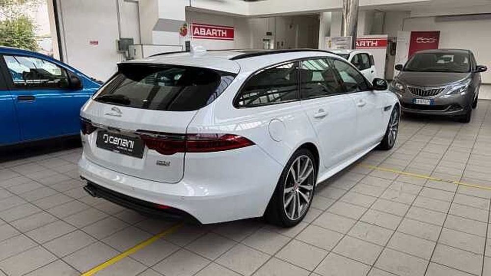 Jaguar XF Sportbrake usata a Milano (4)