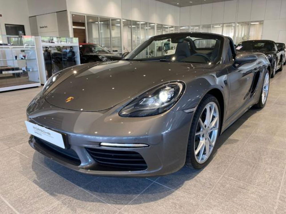 Porsche 718 Boxster  usata a Livorno