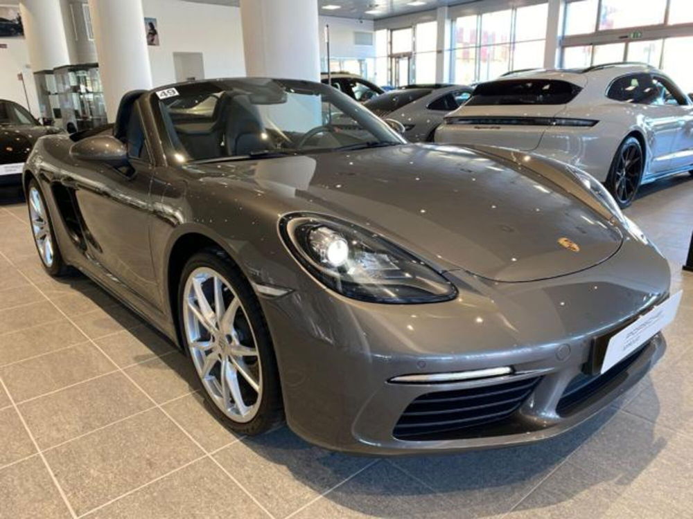 Porsche 718 Boxster  usata a Livorno (6)